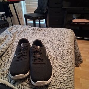 Skechers Black and White Women's Sneakers